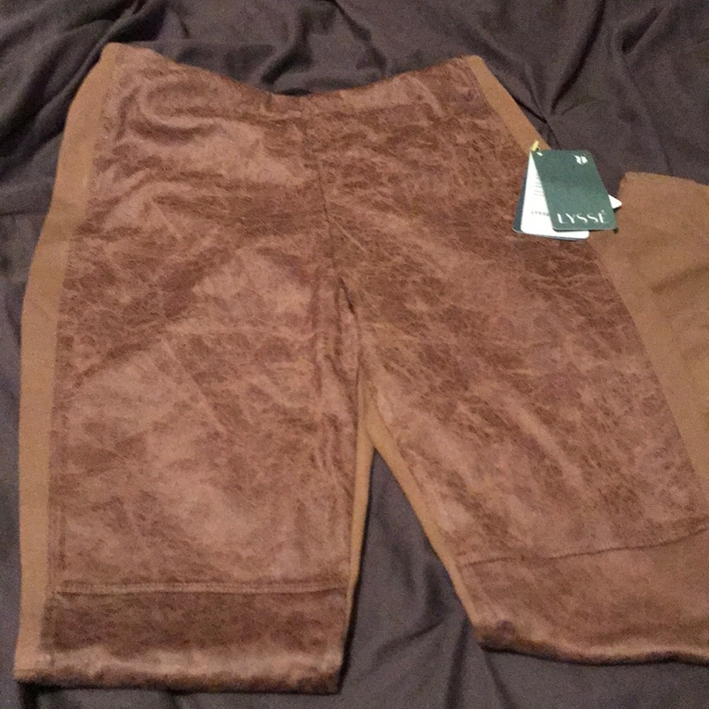 Faux leather leggings